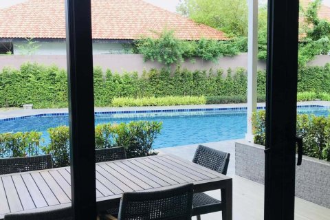 Townhouse in Hua Hin, Thailand 2 bedrooms № 148201 - photo 10