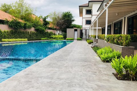 Townhouse in Hua Hin, Thailand 2 bedrooms № 148201 - photo 20