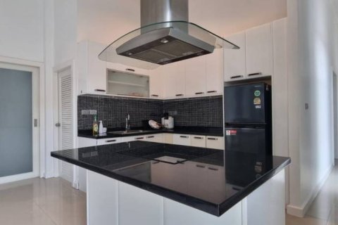 Villa à Pattaya, Thaïlande 4 chambres № 154540 - photo 6