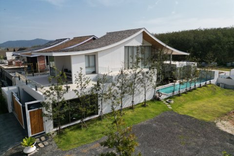 Villa in Bang Tao, Thailand 3 bedrooms № 70776 - photo 1