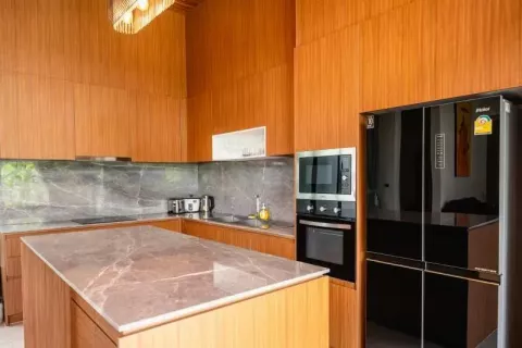 Villa in Phuket, Thailand 3 bedrooms № 140040 - photo 10