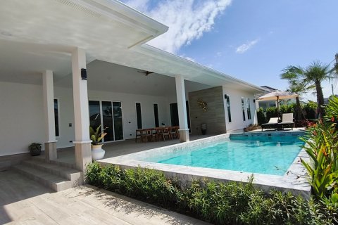 Villa à Hua Hin, Thaïlande 3 chambres № 165004 - photo 2