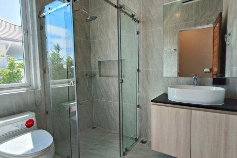 Villa in Hua Hin, Thailand 3 Schlafzimmer № 165003 - Foto 27