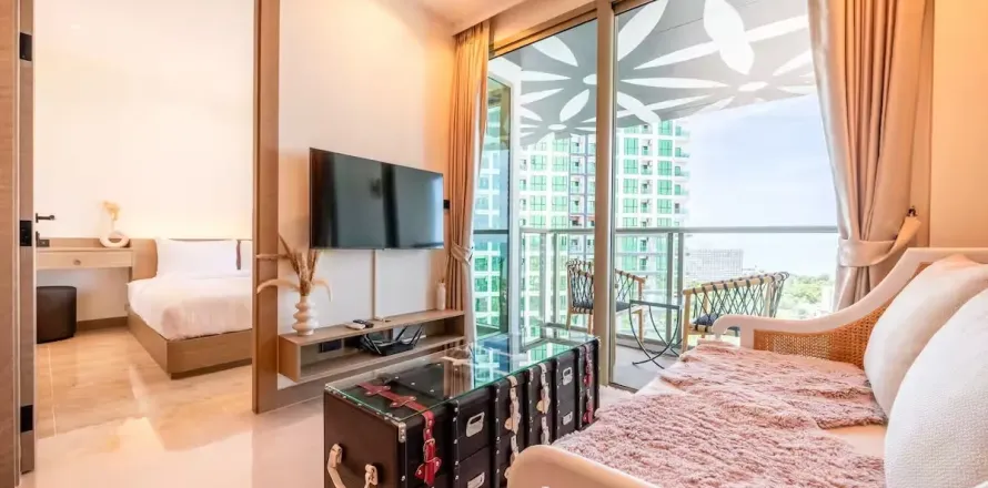 Studio in the Condo in Pattaya, Thailand  № 158254