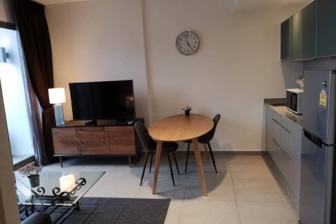 Studio in the Condo in Khlong Toei, Bangkok, Thailand  № 158255 - photo 2