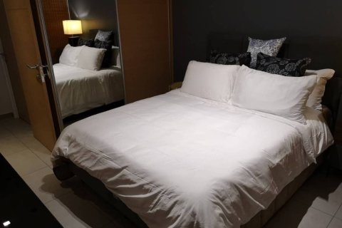 Studio in the Condo in Khlong Toei, Bangkok, Thailand  № 158255 - photo 8