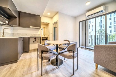 Condo in Huai Khwang, Bangkok, Thailand, 2 bedrooms  № 114295 - photo 2