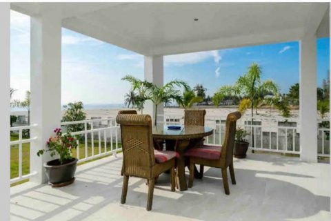 Вилла в Прачуапкхирикхане, Таиланд с 6 спальнями № 114296 - фото 6