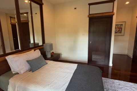 House in Hang Dong, Thailand 4 bedrooms № 154922 - photo 15
