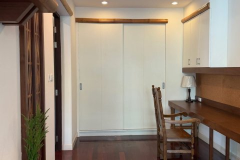 House in Hang Dong, Thailand 4 bedrooms № 154922 - photo 7