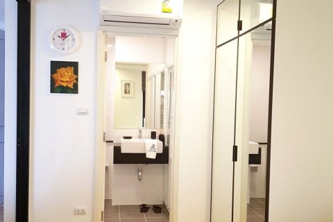 Студия в кондо в Банг-Кхо-Лаеме, Бангкок, Таиланд № 154920 - фото 10