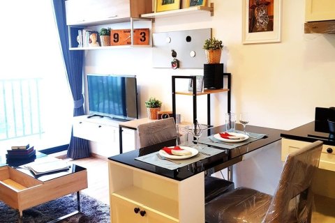 Студия в кондо в Банг-Кхо-Лаеме, Бангкок, Таиланд № 154920 - фото 4