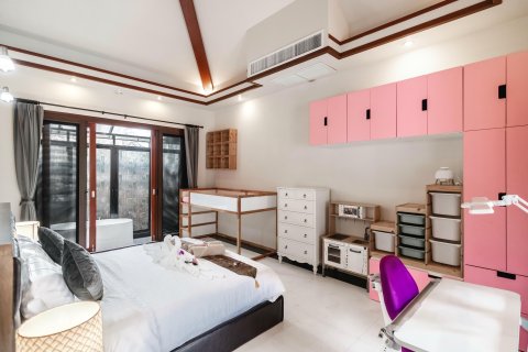 Villa in Phuket, Thailand 5 bedrooms № 154923 - photo 14