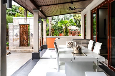 Villa in Phuket, Thailand 5 bedrooms № 154923 - photo 6