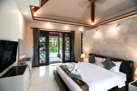 Villa in Phuket, Thailand 5 bedrooms № 154923 - photo 22