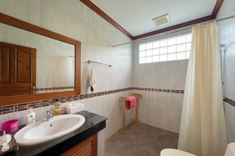 House in Kathu, Thailand 2 bedrooms № 154919 - photo 10