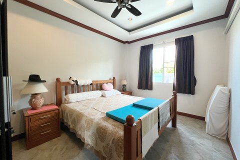 House in Kathu, Thailand 2 bedrooms № 154919 - photo 12