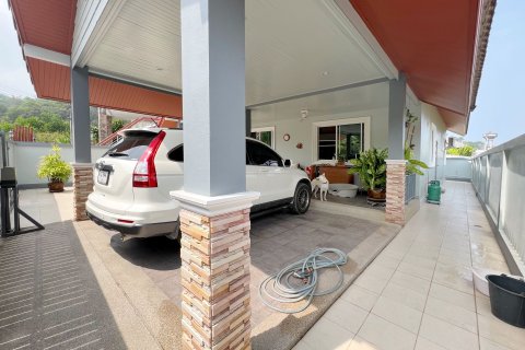 House in Kathu, Thailand 2 bedrooms № 154919 - photo 16