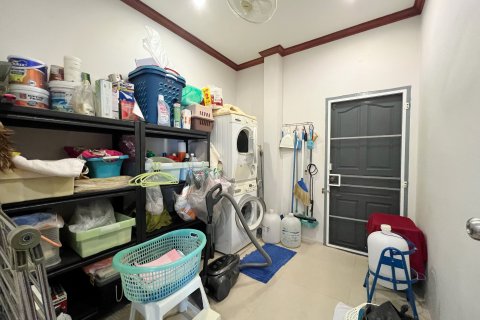 House in Kathu, Thailand 2 bedrooms № 154919 - photo 11