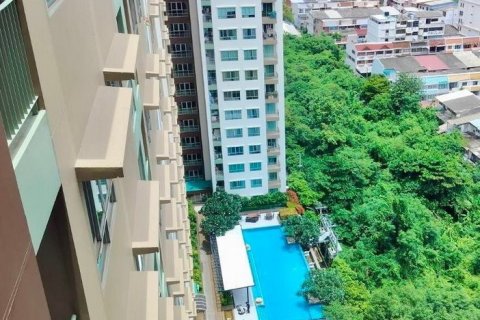 Кондоминиум с 2 спальнями в Хуай Кванге, Бангкок, Таиланд № 154921 - фото 16