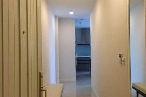 Кондоминиум с 2 спальнями в Патхум Ване, Бангкок, Таиланд № 154924 - фото 6