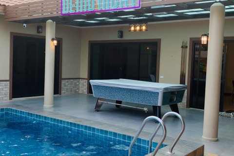 Вилла в Паттайе, Таиланд с 4 спальнями  № 151850 - фото 8