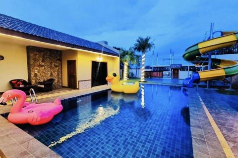 Вилла в Паттайе, Таиланд с 4 спальнями  № 151850 - фото 3