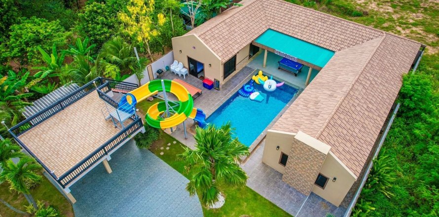 Вилла в Паттайе, Таиланд с 4 спальнями  № 151850