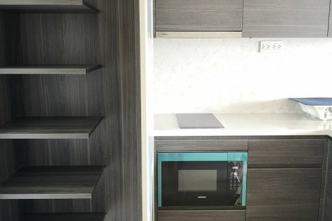 Studio in the Condo in Watthana, Bangkok, Thailand  № 151851 - photo 8