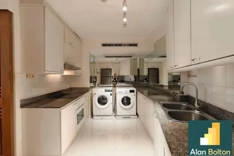 Condominio de 3 dormitorios en Pattaya, Tailandia № 211241 - foto 2