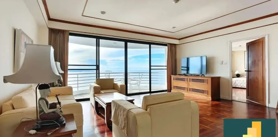 Condominio de 3 dormitorios en Pattaya, Tailandia № 211241