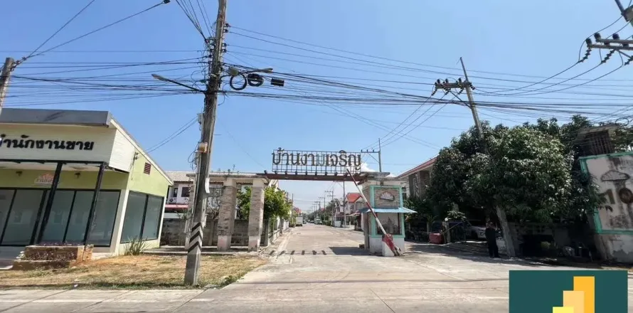 Adosado de 2 dormitorios en Pattaya, Tailandia № 211242