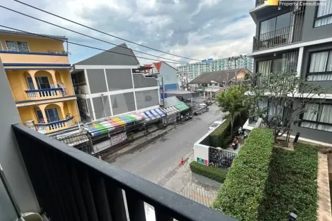 Condominio de 1 dormitorio en Pattaya, Tailandia № 211245 - foto 2