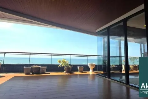 Condominio de 3 dormitorios en Pattaya, Tailandia № 211239 - foto 2