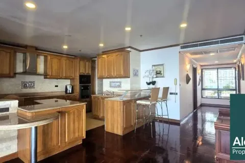 Condominio de 3 dormitorios en Pattaya, Tailandia № 211239 - foto 9