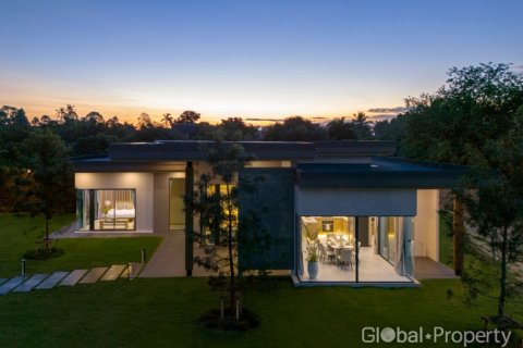 Дом в Паттайе, Таиланд с 3 спальнями  № 163961