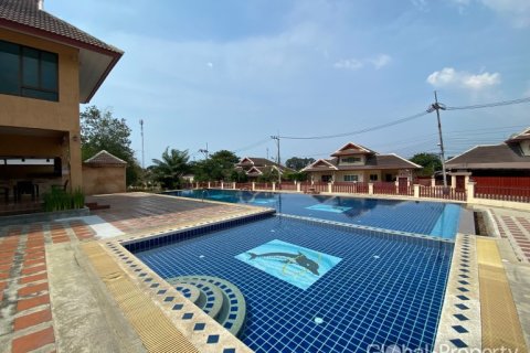 Дом в Паттайе, Таиланд с 3 спальнями № 163959 - фото 17