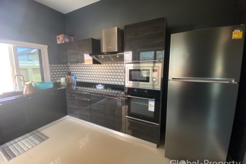 Дом в Паттайе, Таиланд с 3 спальнями № 163959 - фото 11