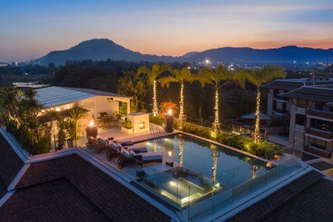 Maison à Ko Kaeo, Thaïlande 4 chambres № 223496