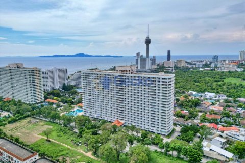 Condo in Pattaya, Thailand, 1 bedroom  № 199584 - photo 13