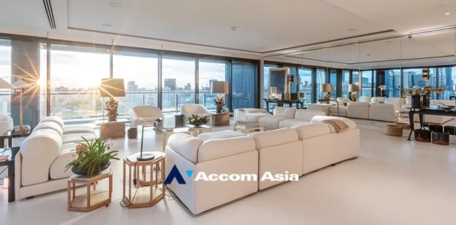 Penthouse in Pathum Wan, Bangkok, Thailand 4 Schlafzimmer № 216607
