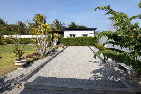 Villa in Hua Hin, Thailand 3 bedrooms № 233970 - photo 14