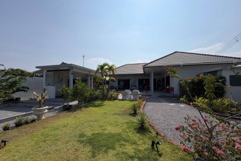 Villa in Hua Hin, Thailand 3 bedrooms № 233970