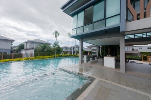 Villa in Phuket, Thailand 4 bedrooms № 233967 - photo 20