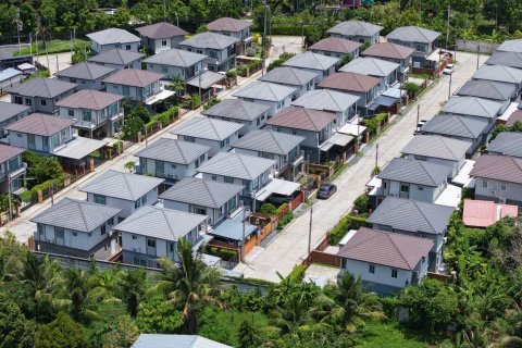 Villa in Phuket, Thailand 3 bedrooms № 233971 - photo 13