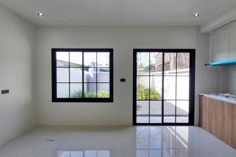 Townhouse in Phuket, Thailand 2 bedrooms № 173684 - photo 24