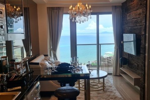 Studio in the Condo in Pattaya, Thailand  № 173685 - photo 1