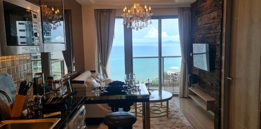 Studio in the Condo in Pattaya, Thailand  № 173685