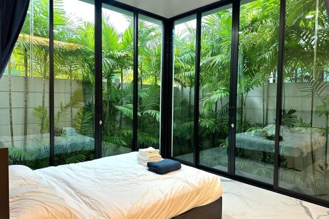 Villa in Phuket, Thailand 4 bedrooms № 173683 - photo 7