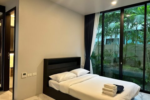 Villa in Phuket, Thailand 4 bedrooms № 173683 - photo 8